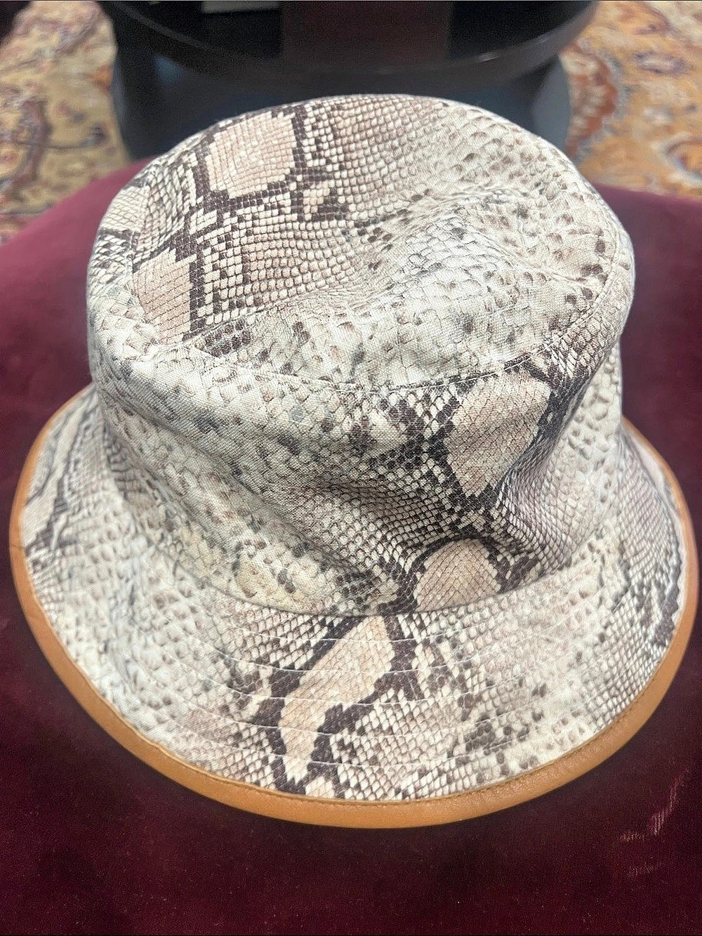Animal /floral Printan Bucket Hat in Cream & Brown(reversible)